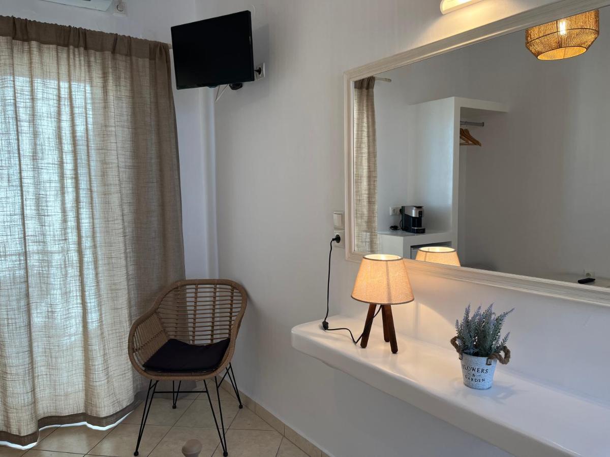 Hotel Chrisoula Antiparos Town Eksteriør bilde